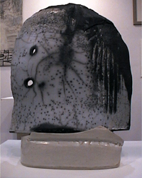 Odile FRACHET - Face-Porte, 60X35, 2003, Plaque - raku - gr Odile FRACHET - Face-Porte, 60X35, 2003, Plaque - raku - gr