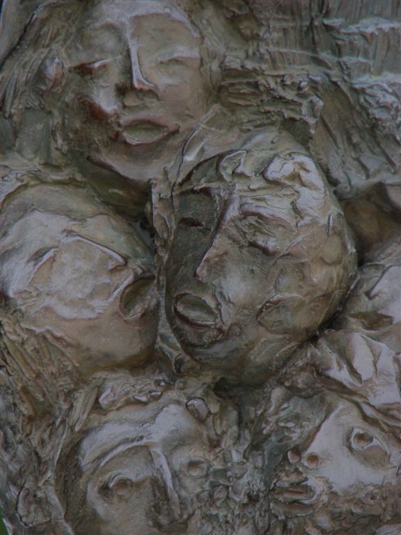 GENEVIEVE BAYLE - Déluge, détail, 30cm, 2010, bronze GENEVIEVE BAYLE - Déluge, détail, 30cm, 2010, bronze