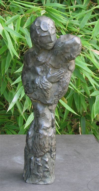 GENEVIEVE BAYLE - Porteur d'âme, 31cm, 2009, bronze GENEVIEVE BAYLE - Porteur d'âme, 31cm, 2009, bronze