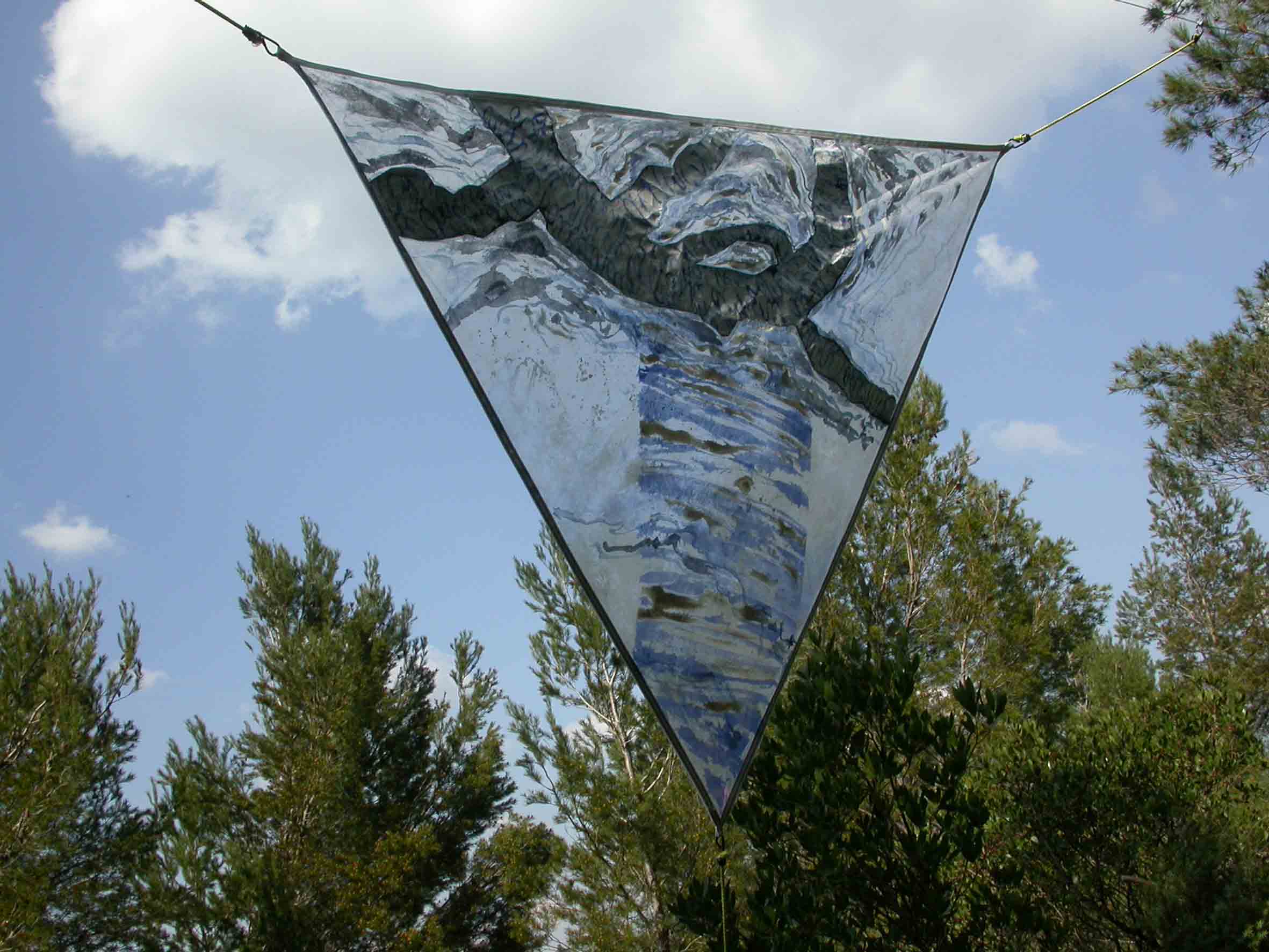 MARIANNE FROSSARD - installation in situ, sentier sculpturel de Mayronnes MARIANNE FROSSARD - installation in situ, sentier sculpturel de Mayronnes