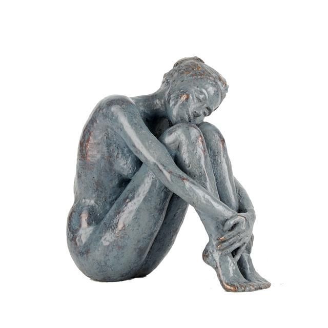 Nathalie LEFORT - Marina - Sculpture bronze - Patine mine de plomb - Hauteur : 21 cm Largeur : 12 cm Profondeur : 19 cm Poids : 4,4 kg Nathalie LEFORT - Marina - Sculpture bronze - Patine mine de plomb - Hauteur : 21 cm Largeur : 12 cm Profondeur : 19 cm Poids : 4,4 kg