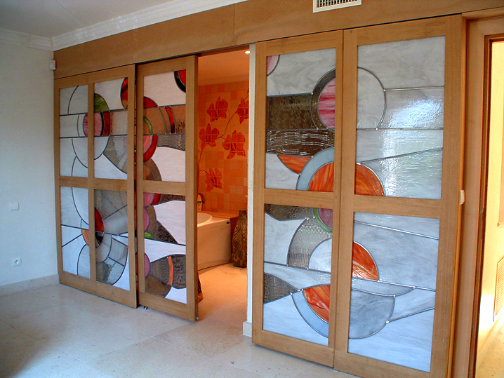 Nicolas Gellusseau - Vitrail coulissant, 3m x 1m50, 2005, Vitrail Nicolas Gellusseau - Vitrail coulissant, 3m x 1m50, 2005, Vitrail