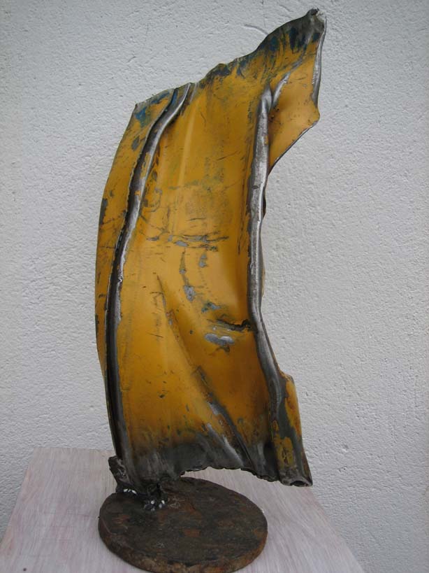 Patrick Foucaud-Royer, dit Fairefer - Feuillade Jaune (40x15) Fer ancien pigmenté, patiné Patrick Foucaud-Royer, dit Fairefer - Feuillade Jaune (40x15) Fer ancien pigmenté, patiné