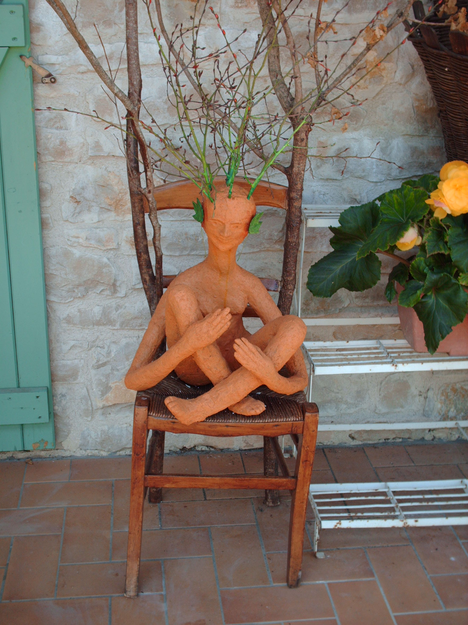 René FRITSCH - déesse de la forêt, sculpture grillage et platre René FRITSCH - déesse de la forêt, sculpture grillage et platre