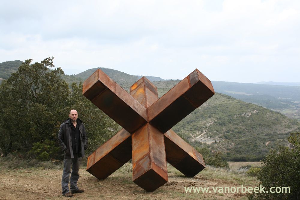 david vanorbeek - Sculptures en fil de fer, 200 - 250 cm, entre 2007 - 2010, métal david vanorbeek - Sculptures en fil de fer, 200 - 250 cm, entre 2007 - 2010, métal