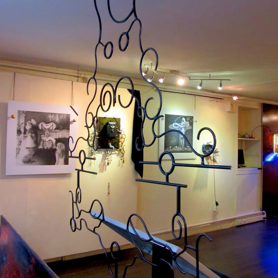 Exposition de l'installation Happy birthday Alice!!