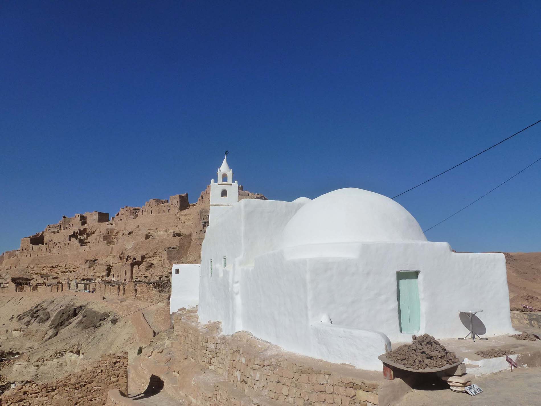 LE MAGHREB Photographies de Anissa BERKANI