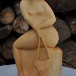 Petite dame au sac