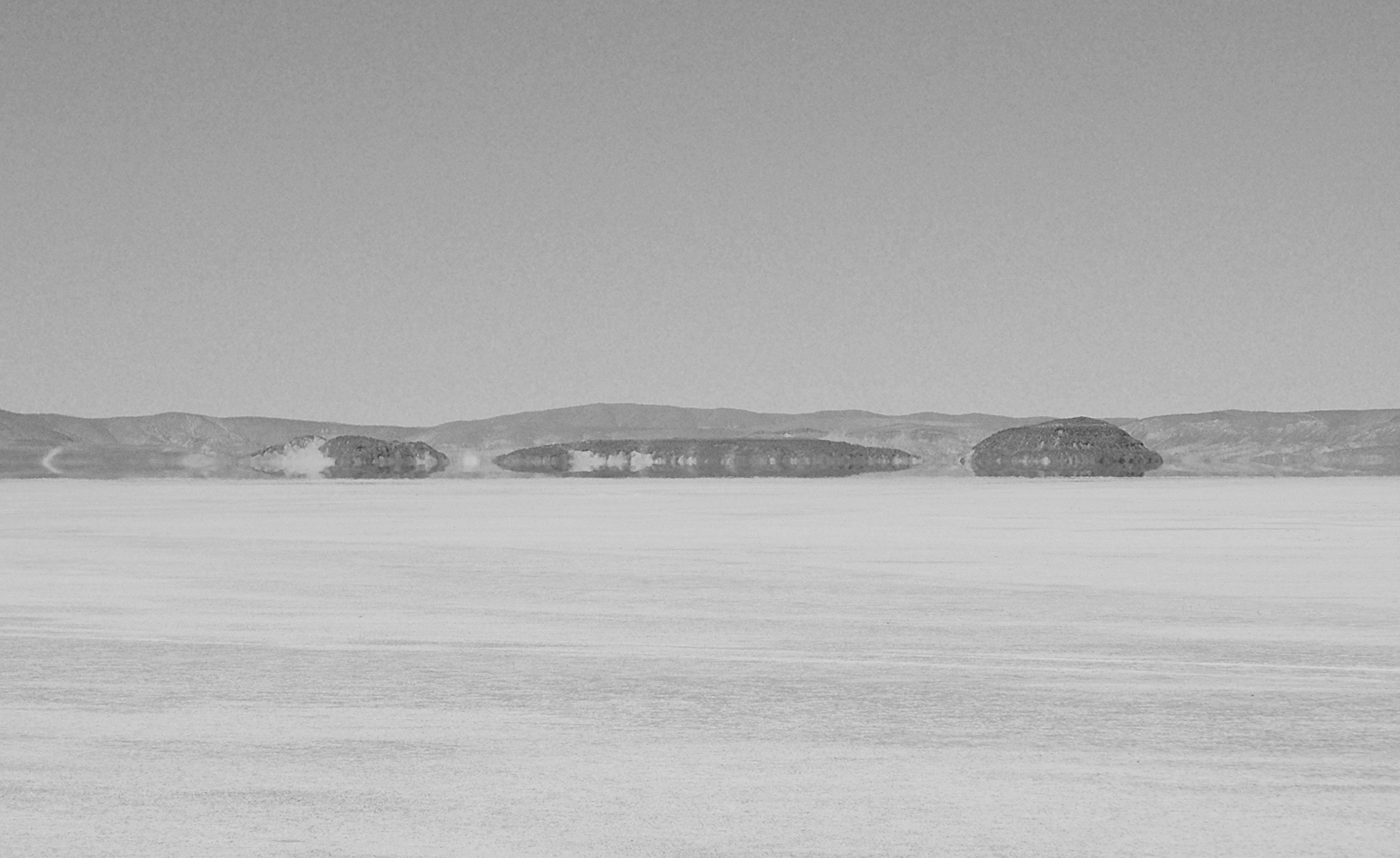 leonard-rachita-mirage-uyuni-salar-bolivia-2011-12