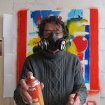 Autoportrait a la bombe