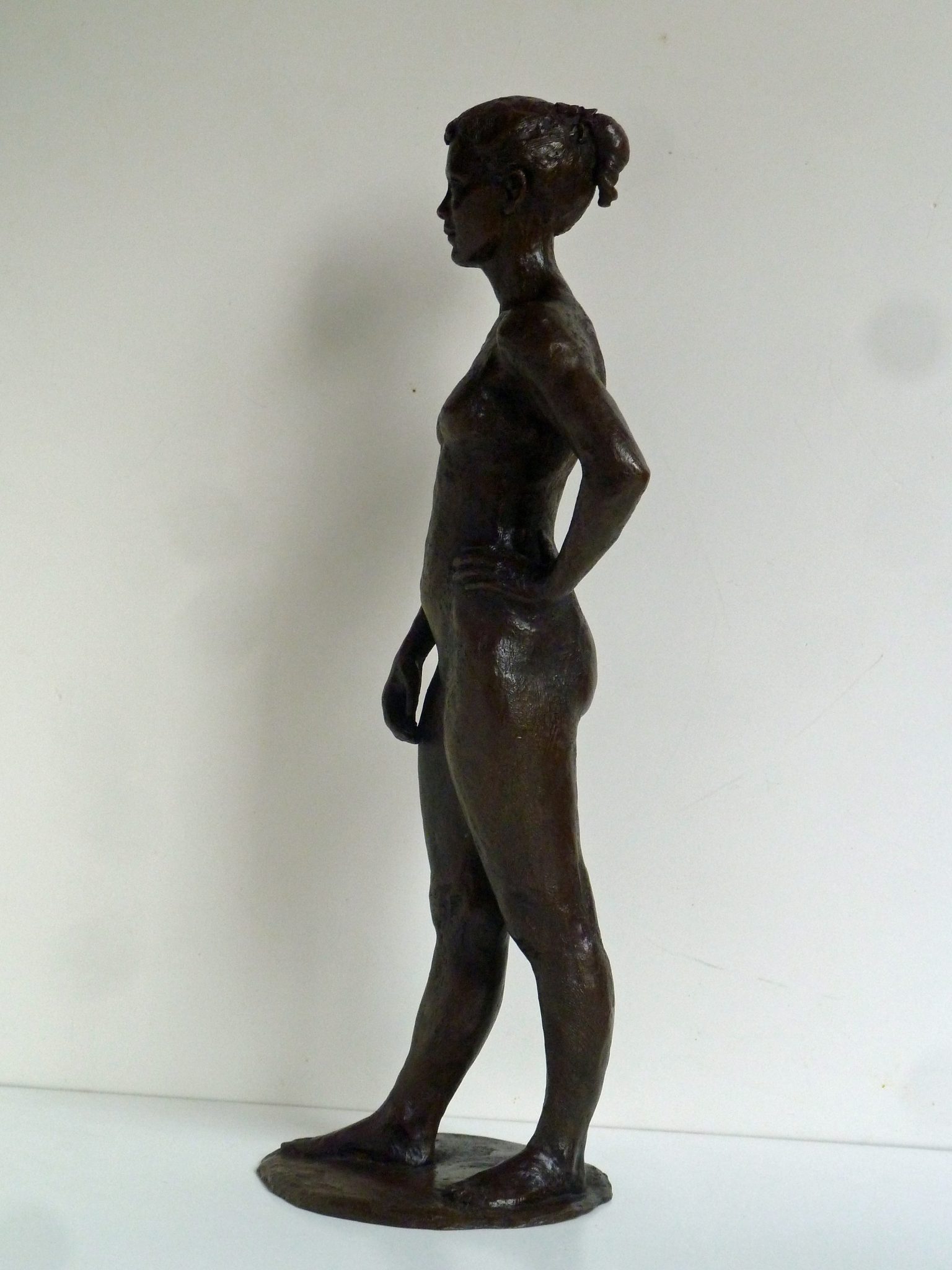 berenice-debout-48-cm
