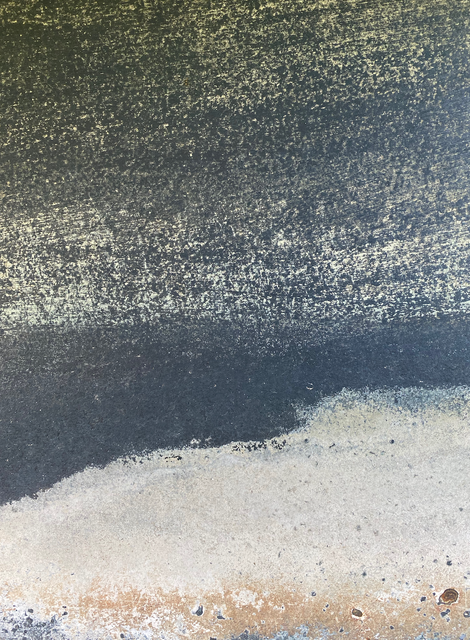 plage-de-sable-noir-exemplaire-unique