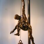 EN SUSPENSION par Louis LUTZ