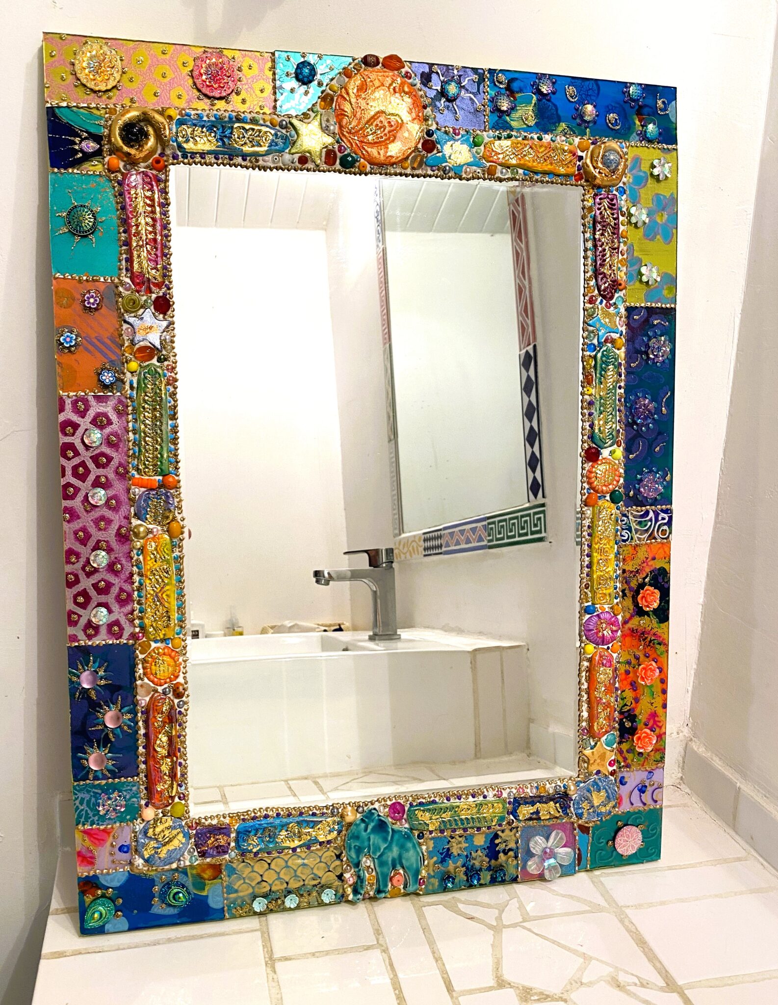 miroir-mosaique-de-verre-traces-6-miroir-mosaique-de-verre-traces-6-elephant