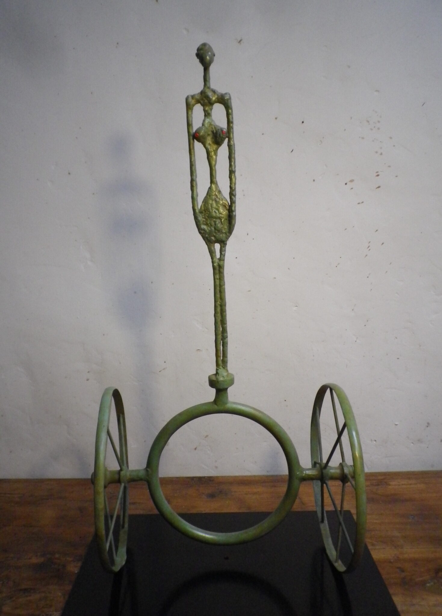 the-famous-g-hommage-a-giacometti