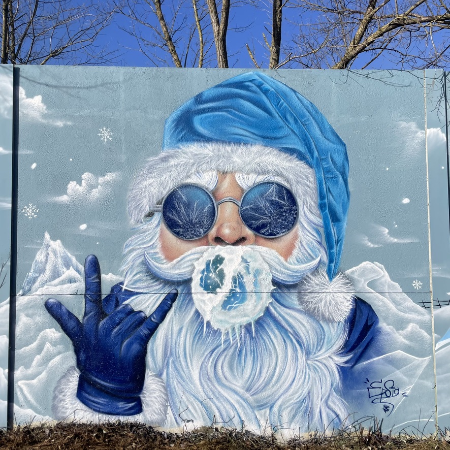 frozen-santa-1224