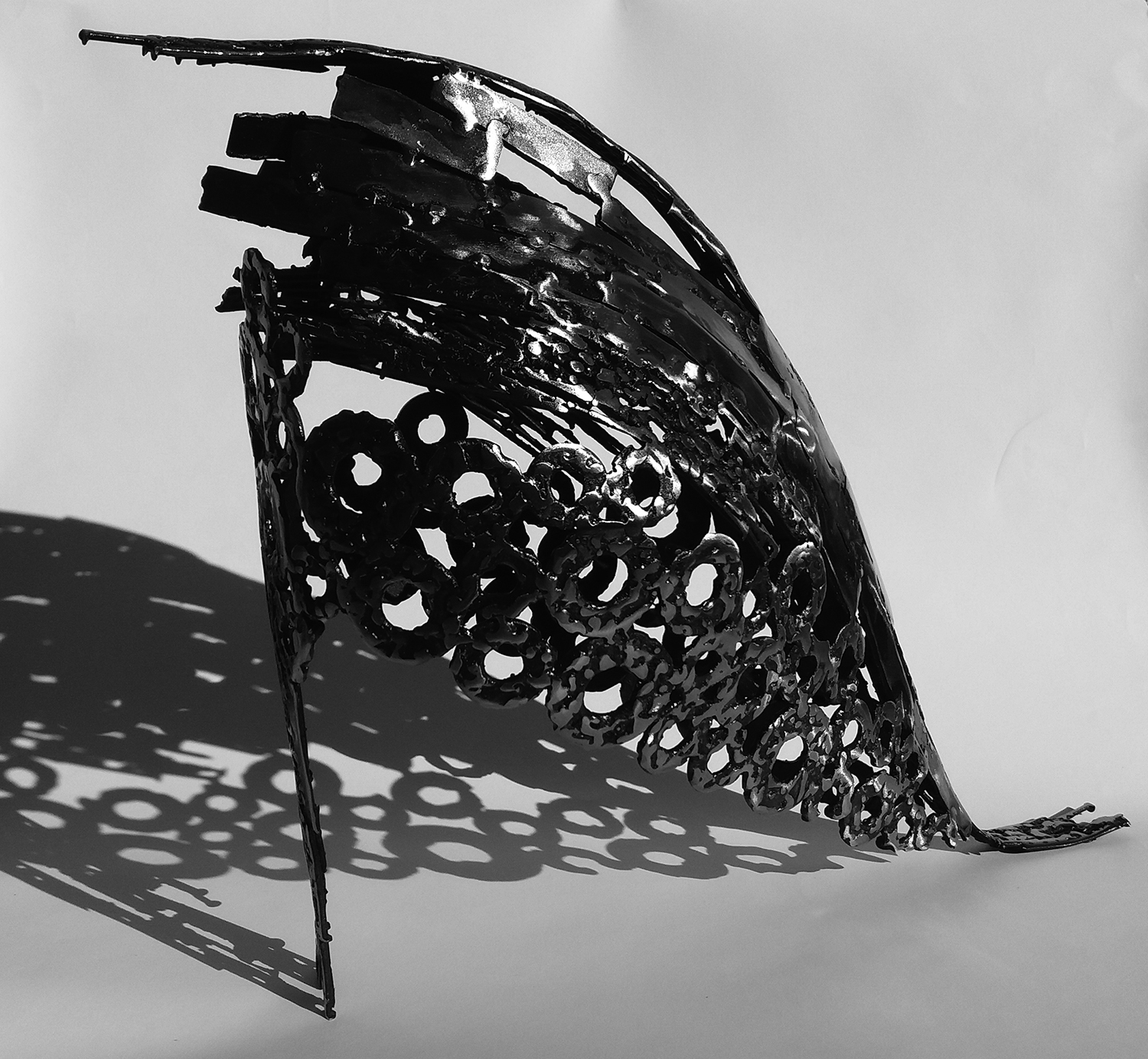 claudine-borsotti-sculpture-metal-iron-luberon-provence-acier-forge-stages-gargas-exibition-design-decoration-9