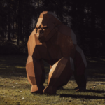 Statue gorille XXL - Sculpture gorille de 2 mètres en acier Corten par MAIRE Cyril