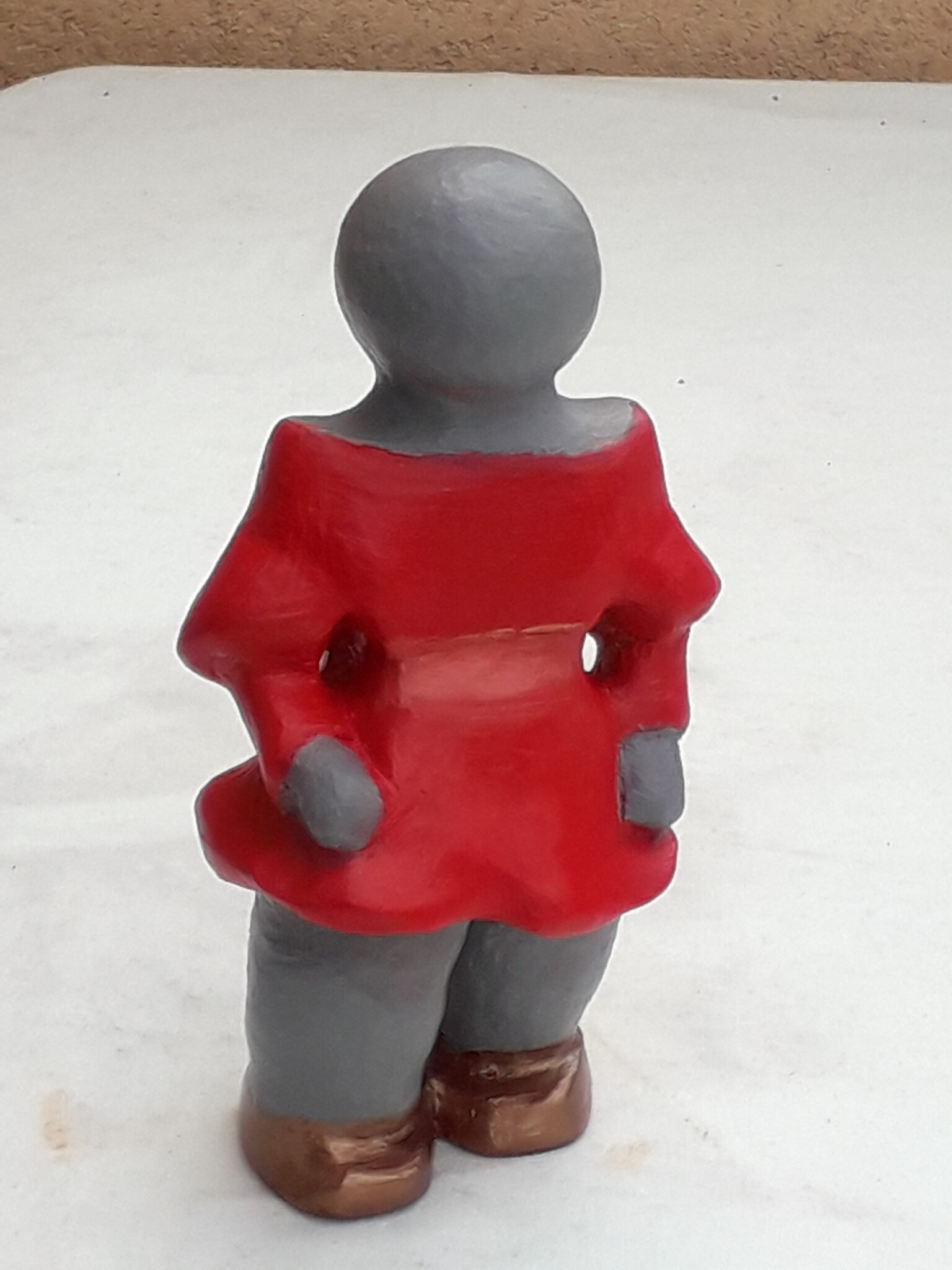 statuette-representative-dune-fillette