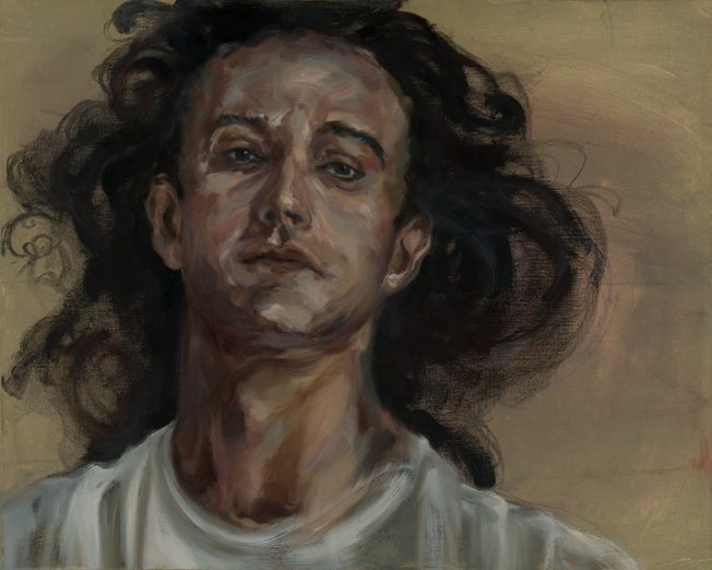 homme-aux-cheveux-longs