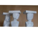 5 - Cariatides, détail, Iphigénie, Clytemnestre et la Mort, 2007, marbre bardiglio de Carrare, h 82 cm